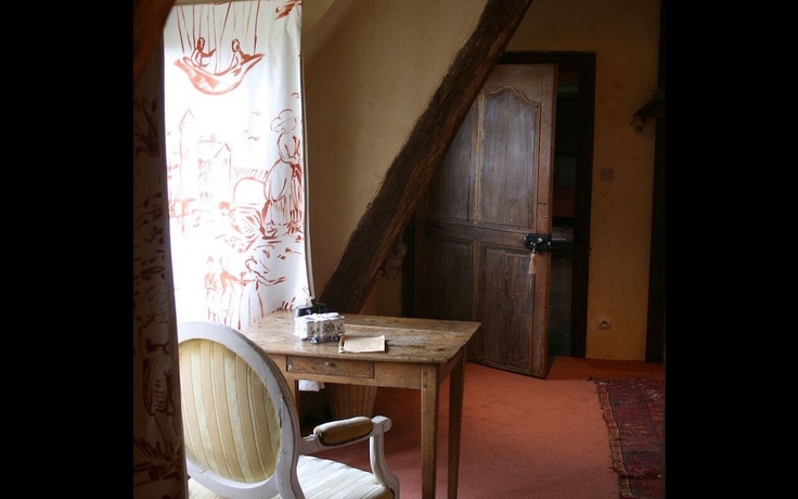 Imagen de la habitación del Hotel Ch&acirc;teau De Saint Paterne. Foto 6