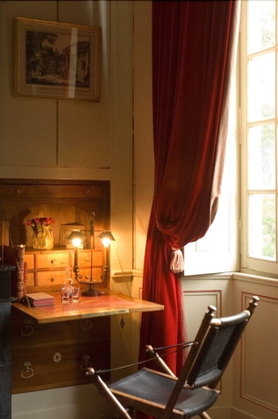 Imagen de la habitación del Hotel Ch&acirc;teau De Saint Paterne. Foto 8