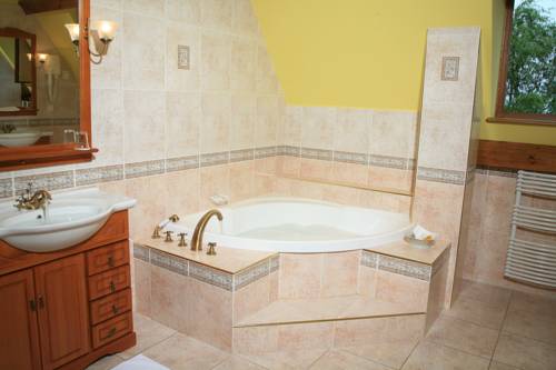 Imagen de la habitación del Hotel Ch&acirc;teau De Salles. Foto 16