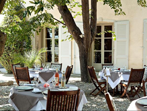 Imagen de los exteriores del Hotel Château De Siran. Foto 9