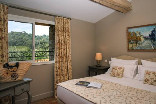 Imagen de la habitación del Hotel Ch&acirc;teau De Valmer. Foto 16