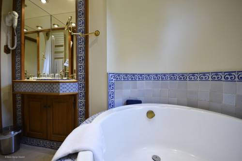 Imagen de la habitación del Hotel Ch&acirc;teau De Vault De Lugny. Foto 6