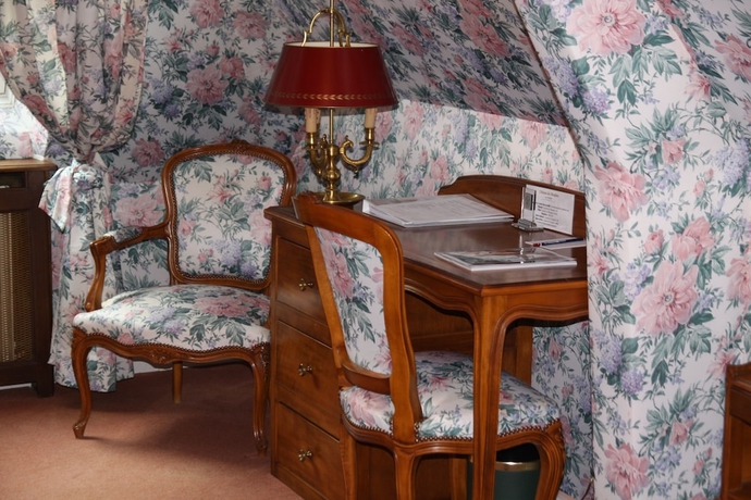 Imagen de la habitación del Hotel Ch&acirc;teau Des Bondons Ei. Foto 3