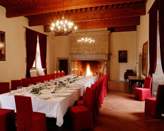 Imagen de los interiores del Hotel Château Des Ducs De Joyeuse. Foto 14