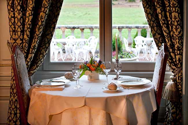 Imagen del bar/restaurante del Hotel Château Des Monthairons. Foto 2