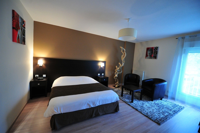 Imagen de la habitación del Hotel Château Du Clos De La Ribaudière. Foto 6