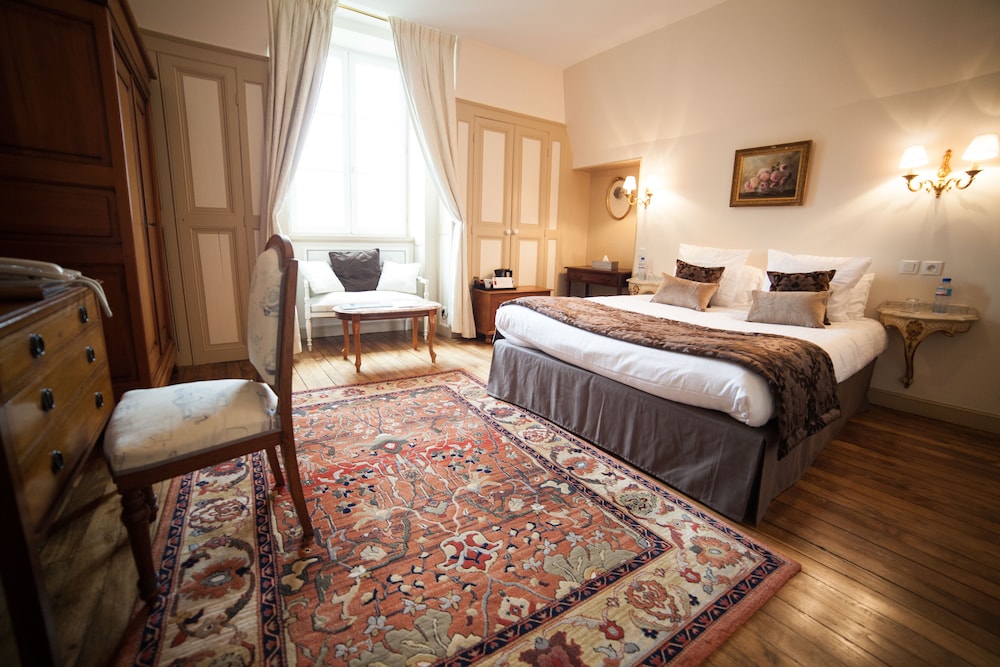 Imagen de la habitación del Hotel Château Du Colombier. Foto 5