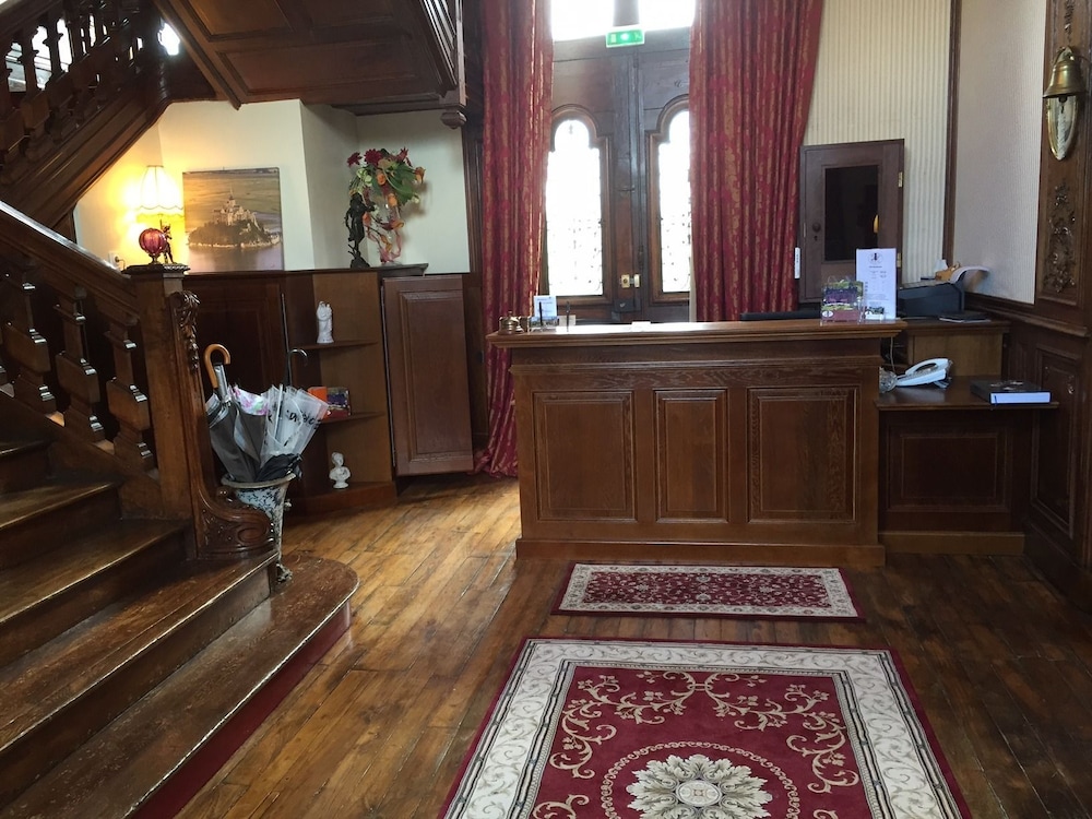 Imagen de los interiores del Hotel Château Du Colombier. Foto 19