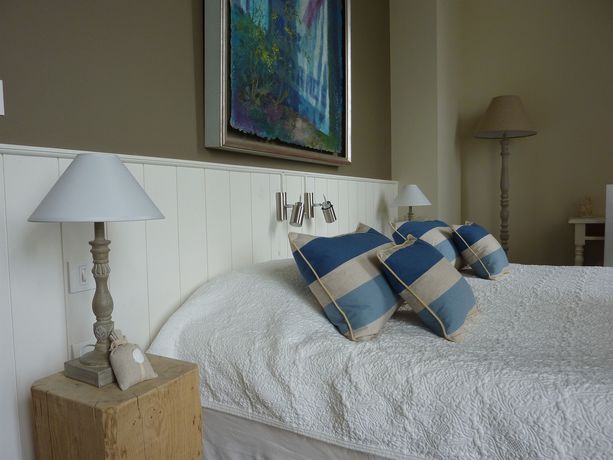 Imagen de los interiores del Hotel Ch&acirc;teau Edward 1er. Foto 13