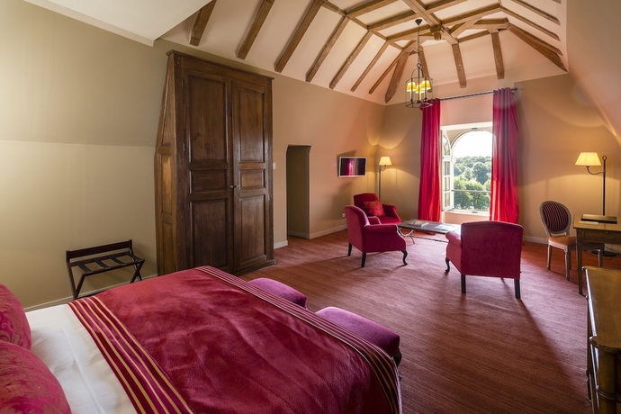 Imagen de la habitación del Hotel Ch&acirc;teau GOLF & SPA d'Augerville. Foto 4