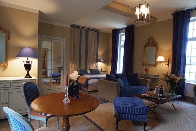 Imagen de la habitación del Hotel Ch&acirc;teau GOLF & SPA d'Augerville. Foto 6