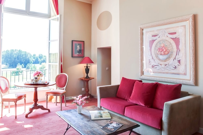 Imagen de la habitación del Hotel Ch&acirc;teau GOLF & SPA d'Augerville. Foto 12