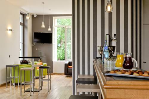 Imagen de la habitación del Hotel Ch&acirc;teau La Ch&egrave;ze. Foto 5