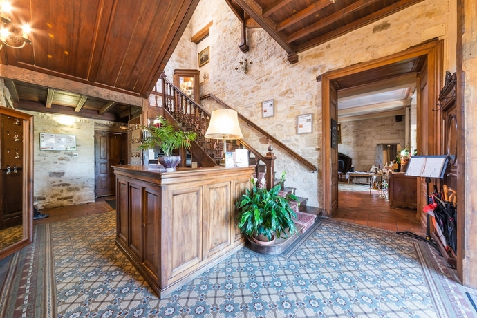 Imagen de los interiores del Hotel Ch&acirc;teau La Fleunie. Foto 18