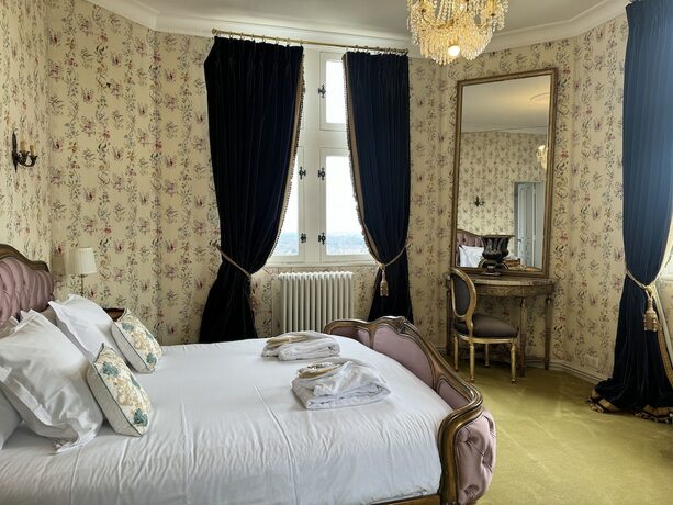 Imagen de la habitación del Hotel Château Le Prieuré - La Maison Younan. Foto 18