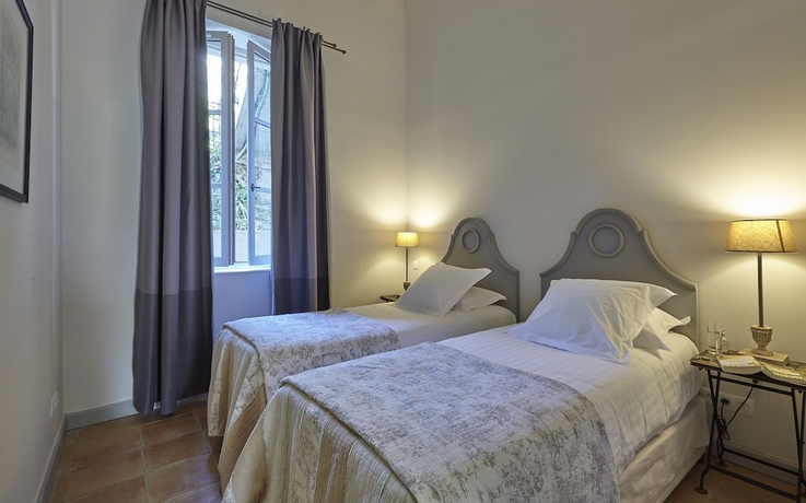 Imagen de la habitación del Hotel Ch&acirc;teau Les Carrasses. Foto 18