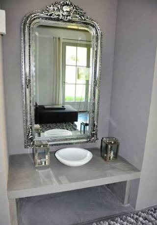 Imagen de la habitación del Hotel Château Les Merles. Foto 7