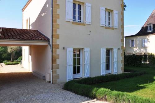 Imagen de la habitación del Hotel Château Les Merles. Foto 9