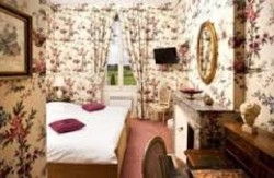 Imagen de la habitación del Hotel Ch&acirc;teau Meyre. Foto 3