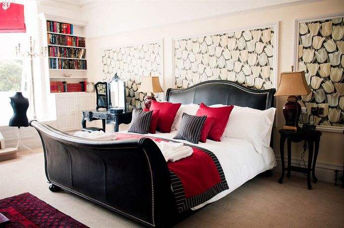 Imagen de la habitación del Hotel Ch&acirc;teau Rhianfa. Foto 14