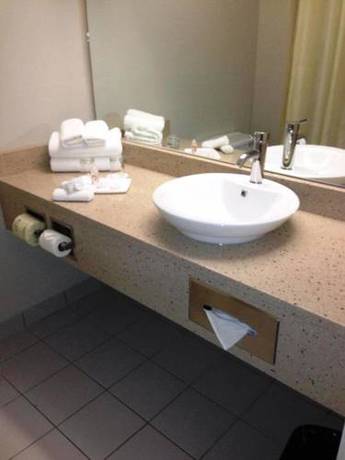 Imagen de la habitación del Hotel Ch&acirc;teau Roberval. Foto 11