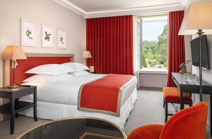Imagen de la habitación del Hotel Ch&acirc;teau Saint-Jean. Foto 16