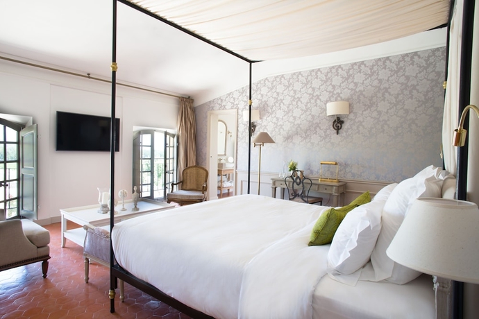Imagen de la habitación del Hotel Ch&acirc;teau de Fonscolombe. Foto 8