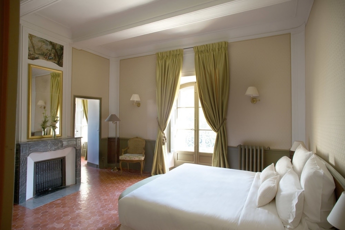 Imagen de la habitación del Hotel Ch&acirc;teau de Fonscolombe. Foto 11