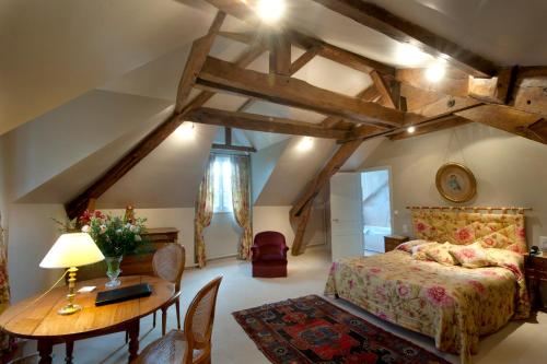 Imagen de la habitación del Hotel Ch&acirc;teau de Locgu&eacute;nol&eacute; - Relais & Chateaux. Foto 7