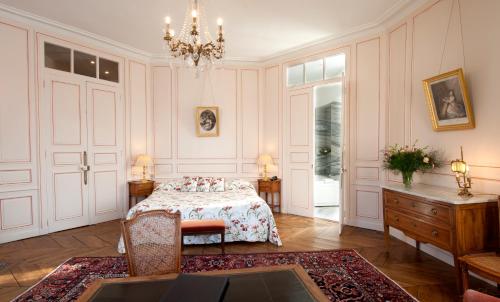Imagen de la habitación del Hotel Ch&acirc;teau de Locgu&eacute;nol&eacute; - Relais & Chateaux. Foto 8
