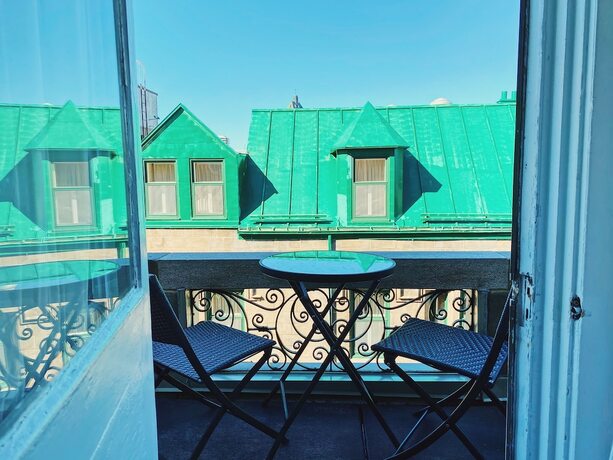 Imagen de la habitación del Hotel Ch&acirc;teau de Pierre. Foto 19