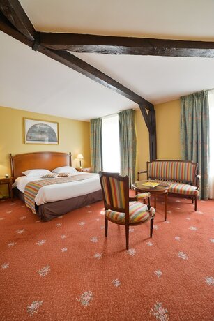 Imagen general del Hotel Château de Sancy. Foto 10