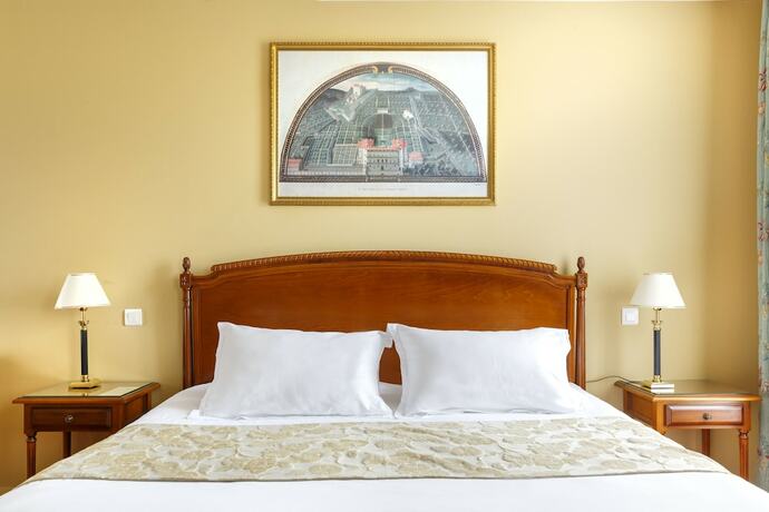 Imagen de la habitación del Hotel Château de Sancy. Foto 19