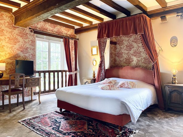 Imagen de la habitación del Hotel Château de la Roque. Foto 4