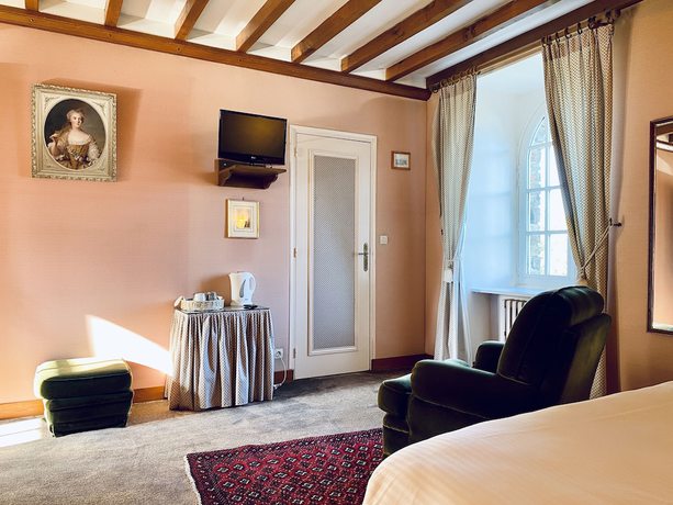 Imagen de la habitación del Hotel Château de la Roque. Foto 16