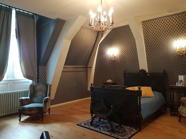 Imagen de la habitación del Hotel Ch&acirc;teau de la Tremblaye. Foto 18