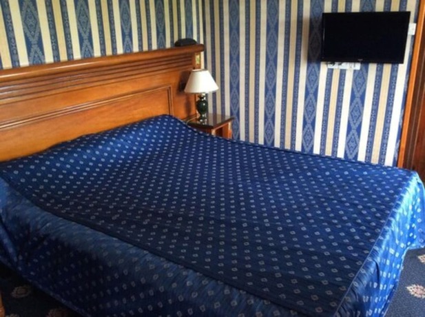 Imagen general del Hotel Ch&acirc;teau des Tourelles, Le Wast. Foto 8