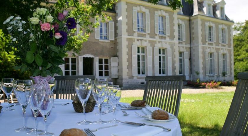 Imagen de los interiores del Hotel Ch&acirc;teau du Breuil. Foto 7