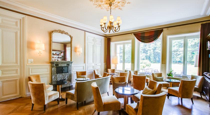 Imagen de los interiores del Hotel Ch&acirc;teau du Breuil. Foto 8