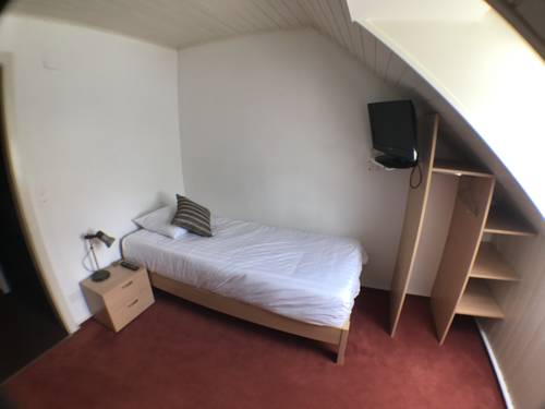 Imagen de la habitación del Hotel Châtonneyre Et Restaurant. Foto 12