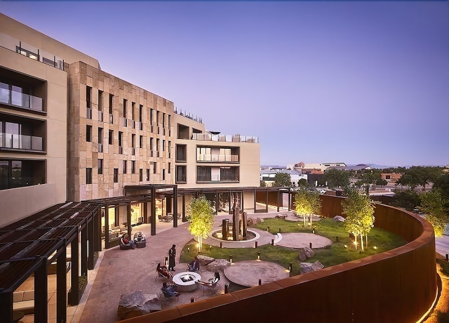 Imagen de los exteriores del Hotel Chaco, Albuquerque. Foto 11