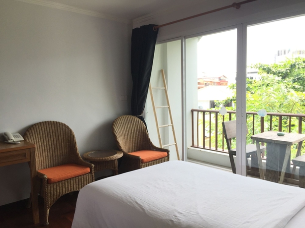 Imagen de los interiores del Hotel Chada Thai House. Foto 16