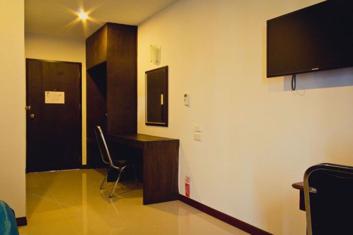 Imagen de la habitación del Hotel Chada Veranda, Khon Kaen. Foto 8