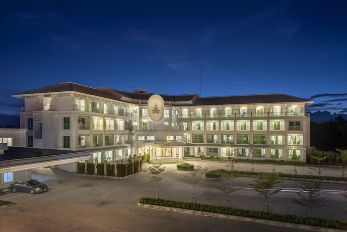 Imagen de los exteriores del Hotel Chada@nakhon. Foto 16