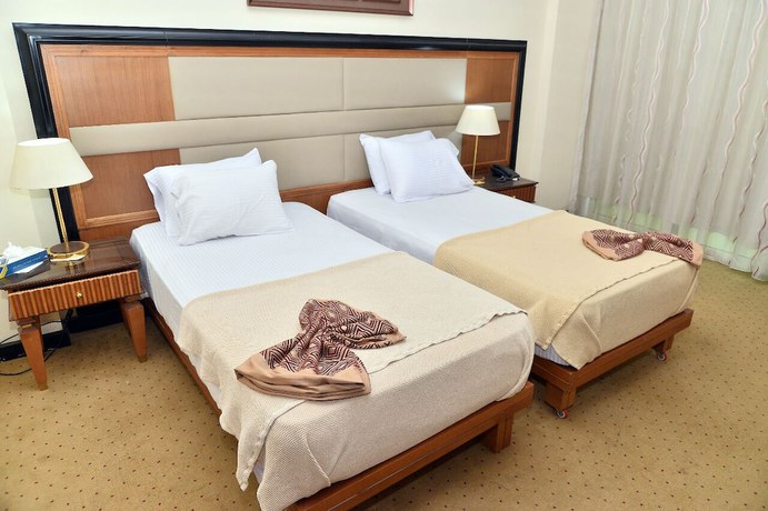 Imagen de la habitación del Hotel Chain Luxe Paradise. Foto 9