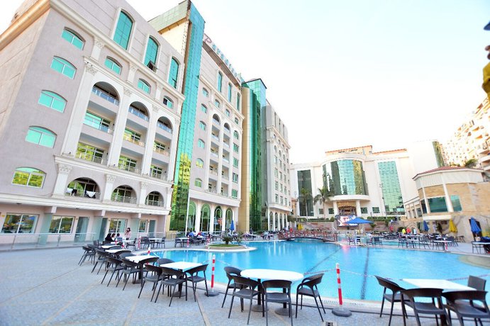 Imagen general del Hotel Chain Luxe Paradise. Foto 1
