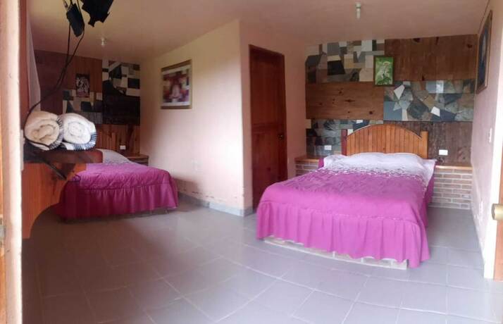 Imagen de la habitación del Hotel Chais. Foto 10