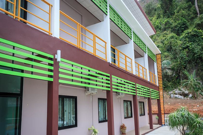 Imagen de los exteriores del Hotel Chaison Hill Resort Khanom. Foto 10