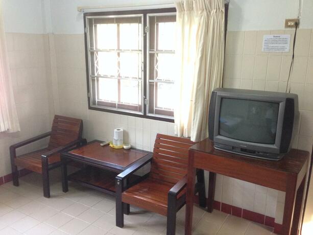 Imagen general del Hotel Chaisuk Bungalow. Foto 15