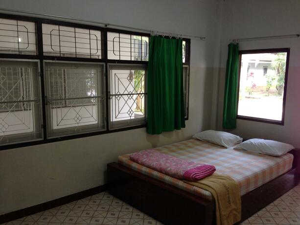 Imagen general del Hotel Chaisuk Bungalow. Foto 19